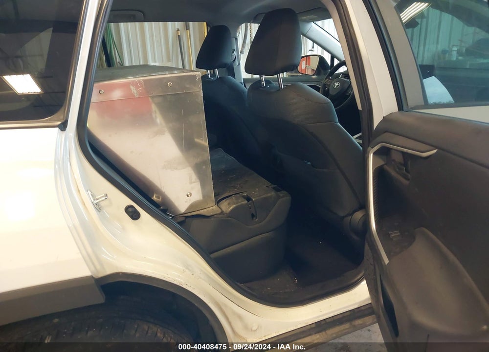 2022 TOYOTA RAV4 LE VIN: 2T3G1RFV5NC305677