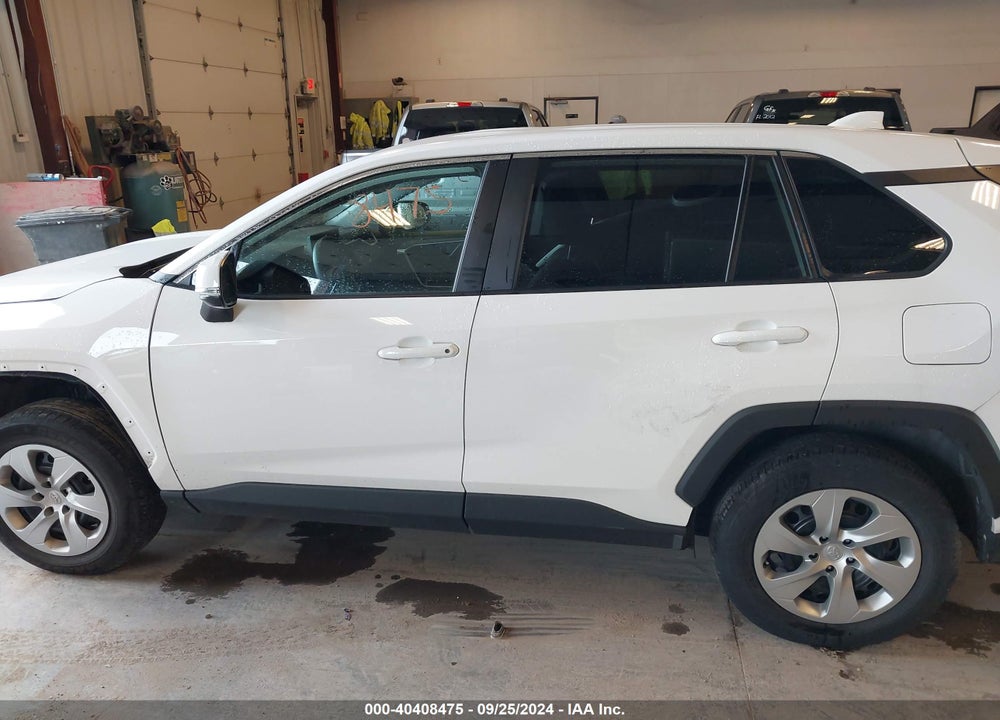 2022 TOYOTA RAV4 LE VIN: 2T3G1RFV5NC305677