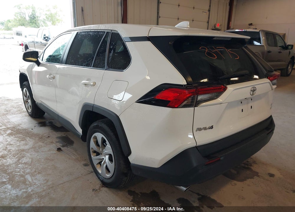 2022 TOYOTA RAV4 LE VIN: 2T3G1RFV5NC305677