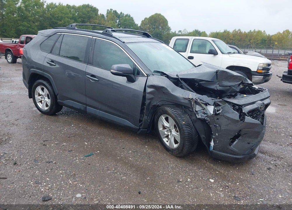 2021 TOYOTA RAV4 XLE VIN: 2T3W1RFV9MW173404