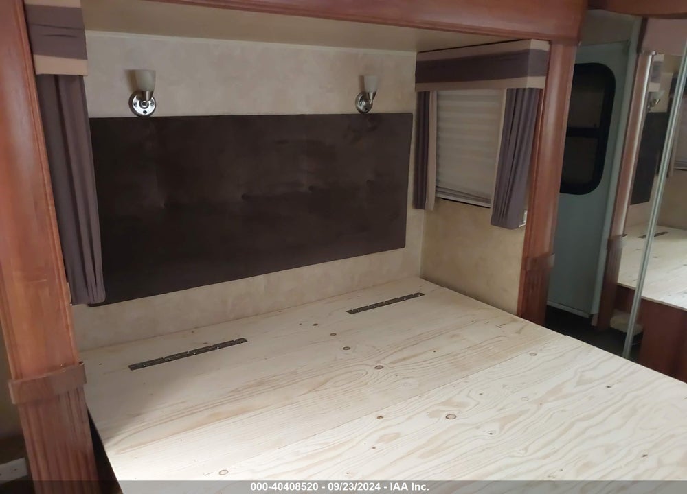 2012 JAYCO EAGLE SUPER LITE 5TH WHEEL TRAVEL TRAILER VIN: 1UJCJ0BS8C1PK0136