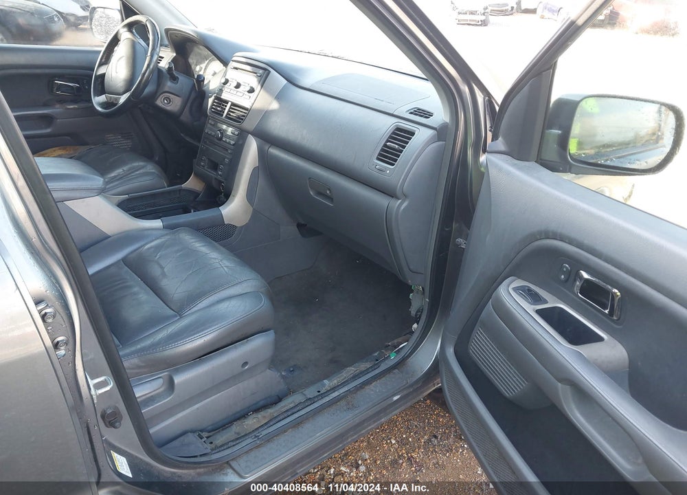 2007 HONDA PILOT EX-L VIN: 5FNYF28617B001174