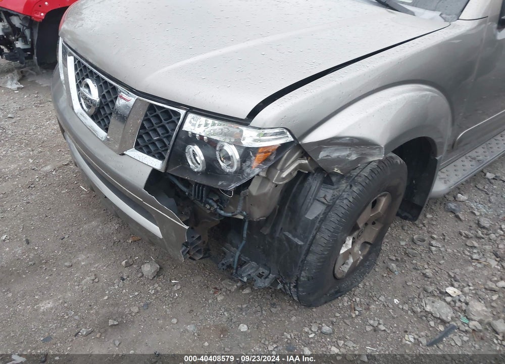2005 NISSAN PATHFINDER SE VIN: 5N1AR18W85C757609
