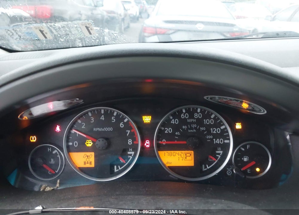 2005 NISSAN PATHFINDER SE VIN: 5N1AR18W85C757609