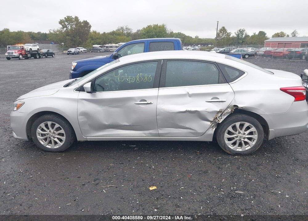 2018 NISSAN SENTRA SV VIN: 3N1AB7AP5JL621793