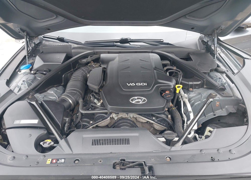2015 HYUNDAI GENESIS VIN: KMHGN4JE9FU023453