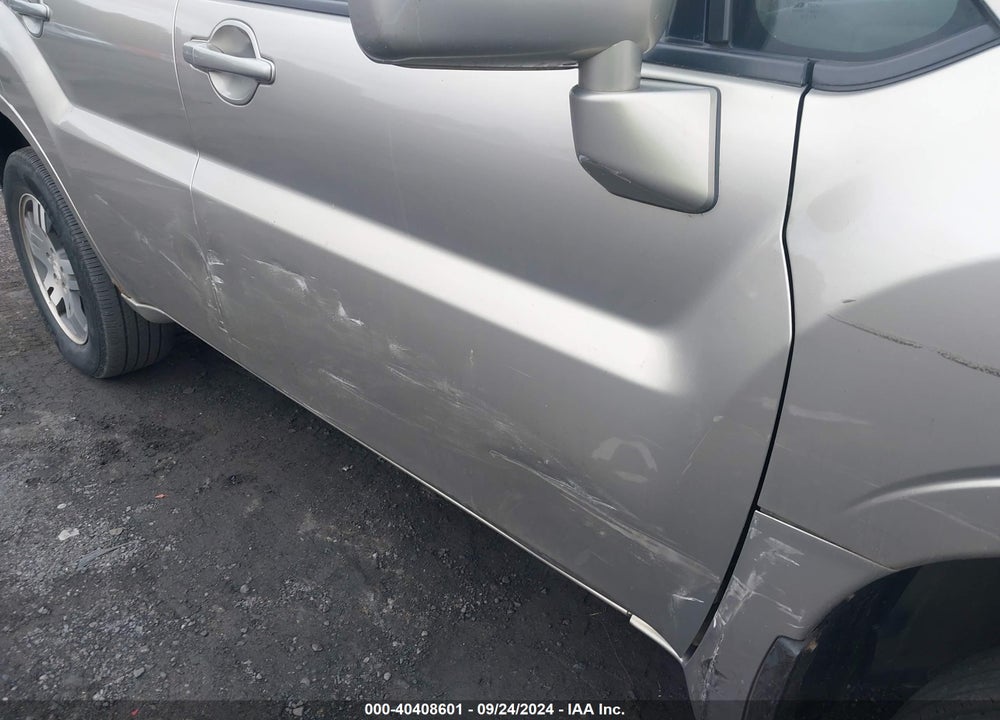 2007 MITSUBISHI ENDEAVOR SE VIN: 4A4MN31S17E083738