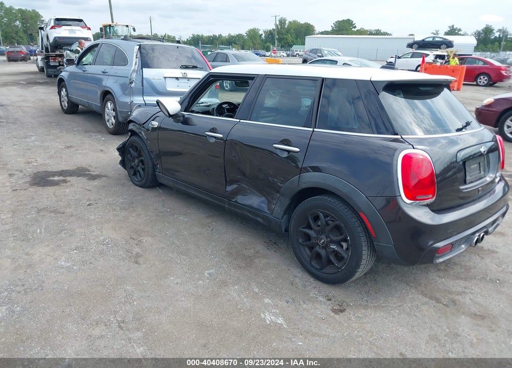 2015 MINI HARDTOP COOPER S VIN: WMWXU3C57F2B56173