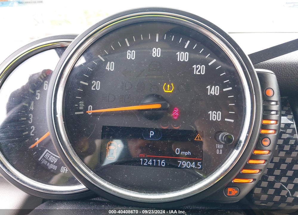 2015 MINI HARDTOP COOPER S VIN: WMWXU3C57F2B56173