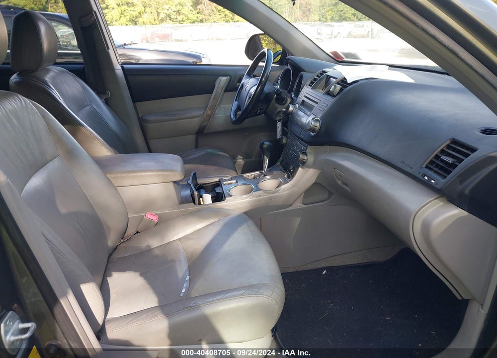 2008 TOYOTA HIGHLANDER SPORT VIN: JTEES43AX82033241
