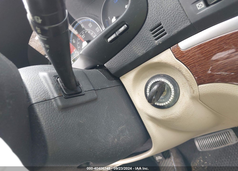2008 HYUNDAI SANTA FE LIMITED/SE VIN: 5NMSH13E18H143081