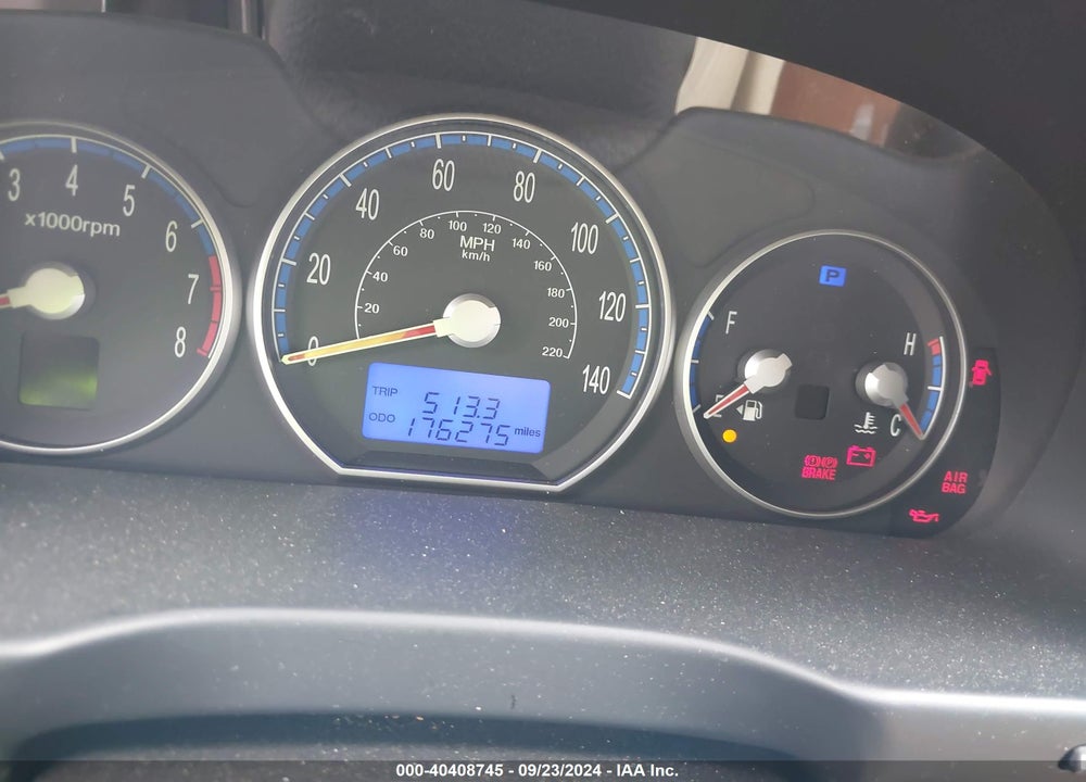 2008 HYUNDAI SANTA FE LIMITED/SE VIN: 5NMSH13E18H143081