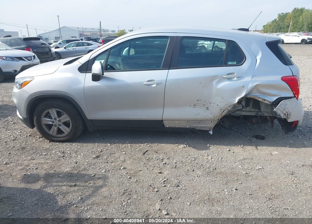 2018 CHEVROLET TRAX LS VIN: KL7CJNSB4JB606930