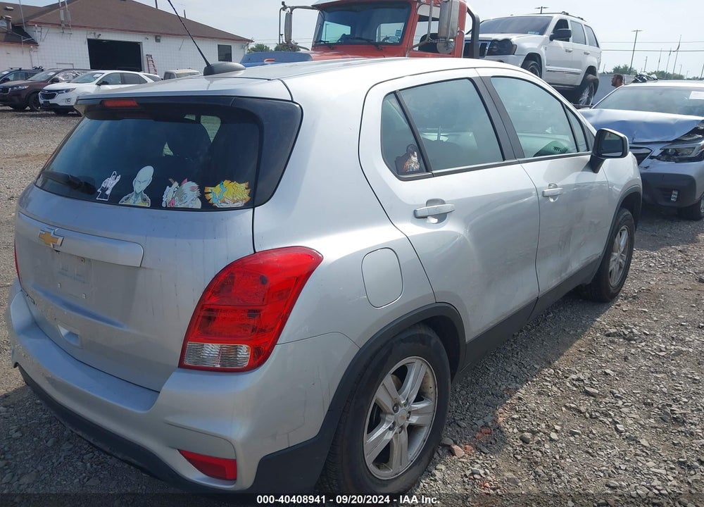 2018 CHEVROLET TRAX LS VIN: KL7CJNSB4JB606930