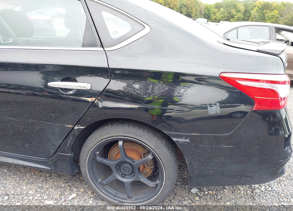 2016 NISSAN SENTRA SR VIN: 3N1AB7AP7GY301418