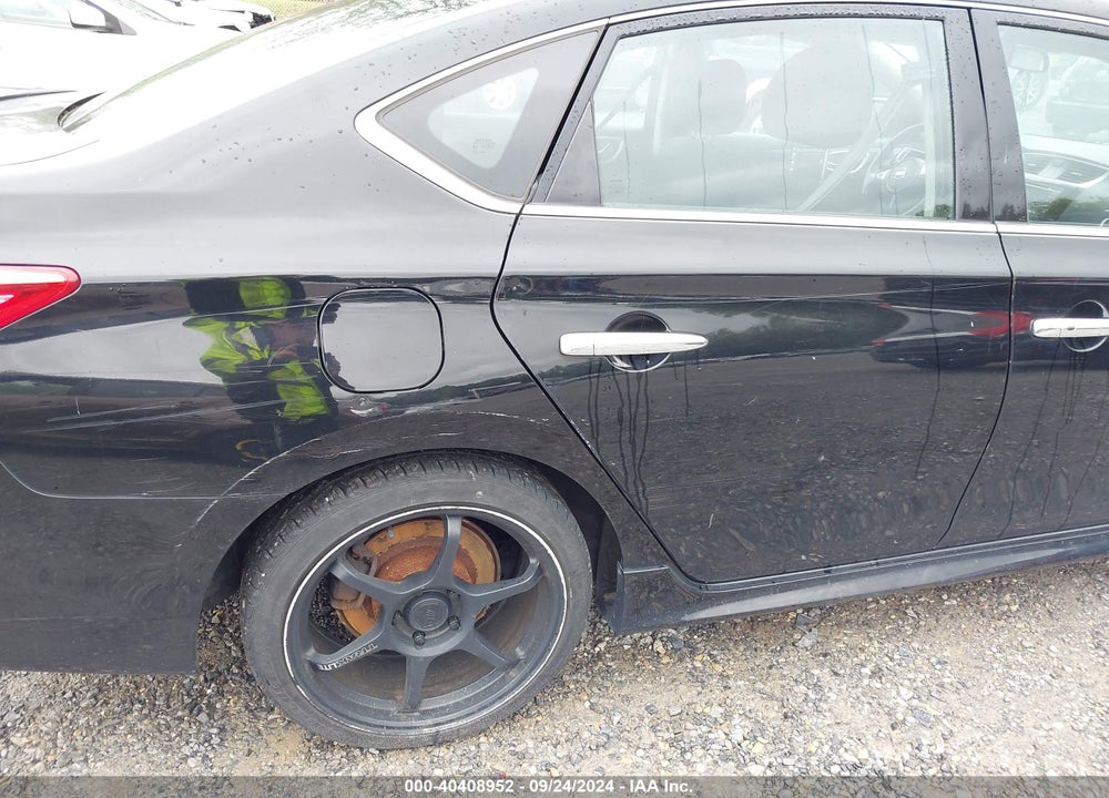 2016 NISSAN SENTRA SR VIN: 3N1AB7AP7GY301418