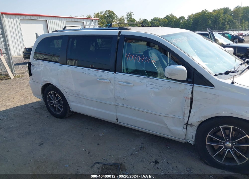 2017 DODGE GRAND CARAVAN SXT VIN: 2C4RDGCG3HR806851