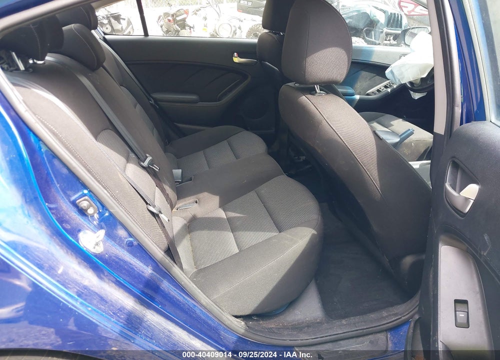 2017 KIA FORTE LX VIN: 3KPFK4A72HE015528