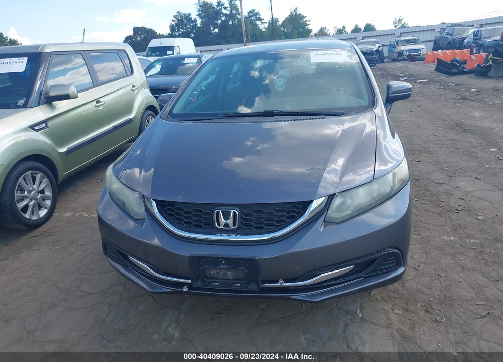 2014 HONDA CIVIC LX VIN: 19XFB2F57EE247579