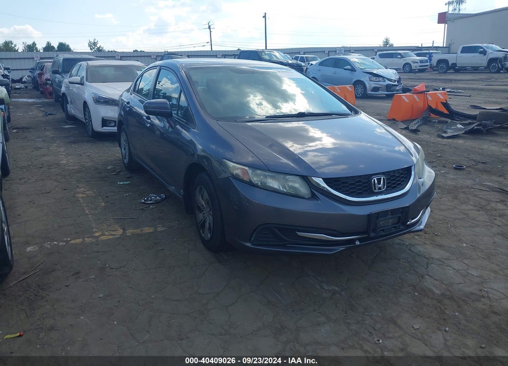 2014 HONDA CIVIC LX VIN: 19XFB2F57EE247579