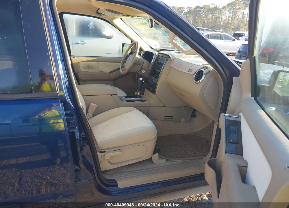 2008 FORD EXPLORER XLT VIN: 1FMEU73878UA89201
