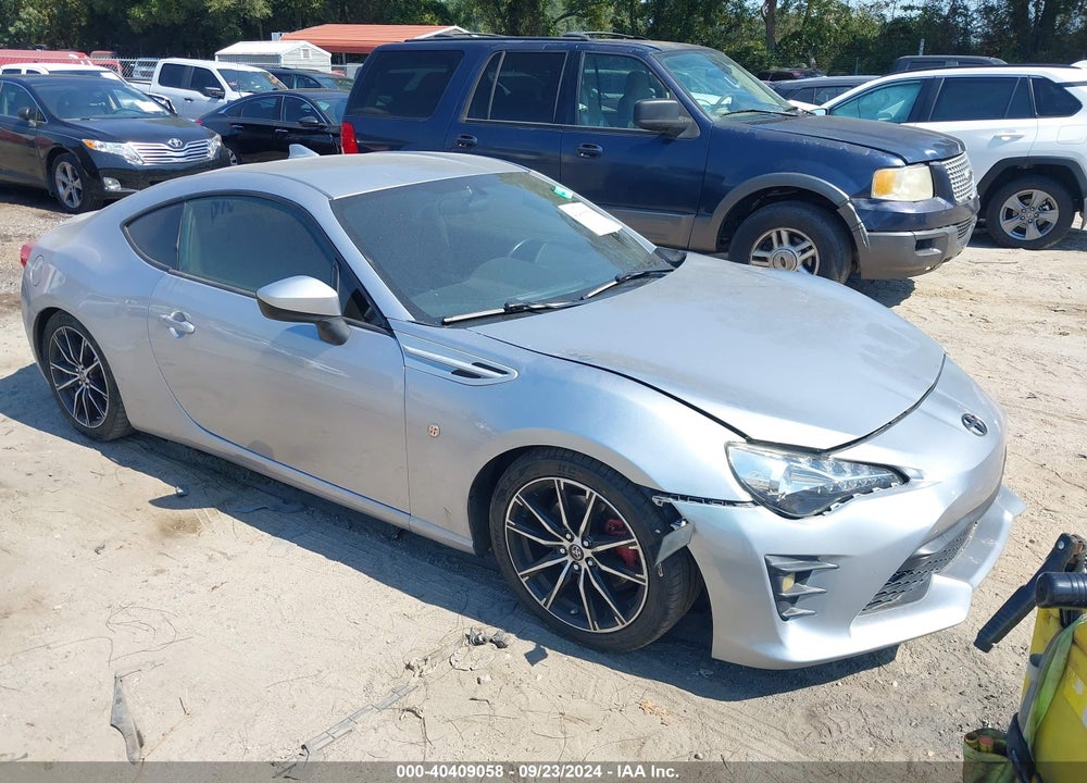 2017 TOYOTA 86 VIN: JF1ZNAA18H9709472