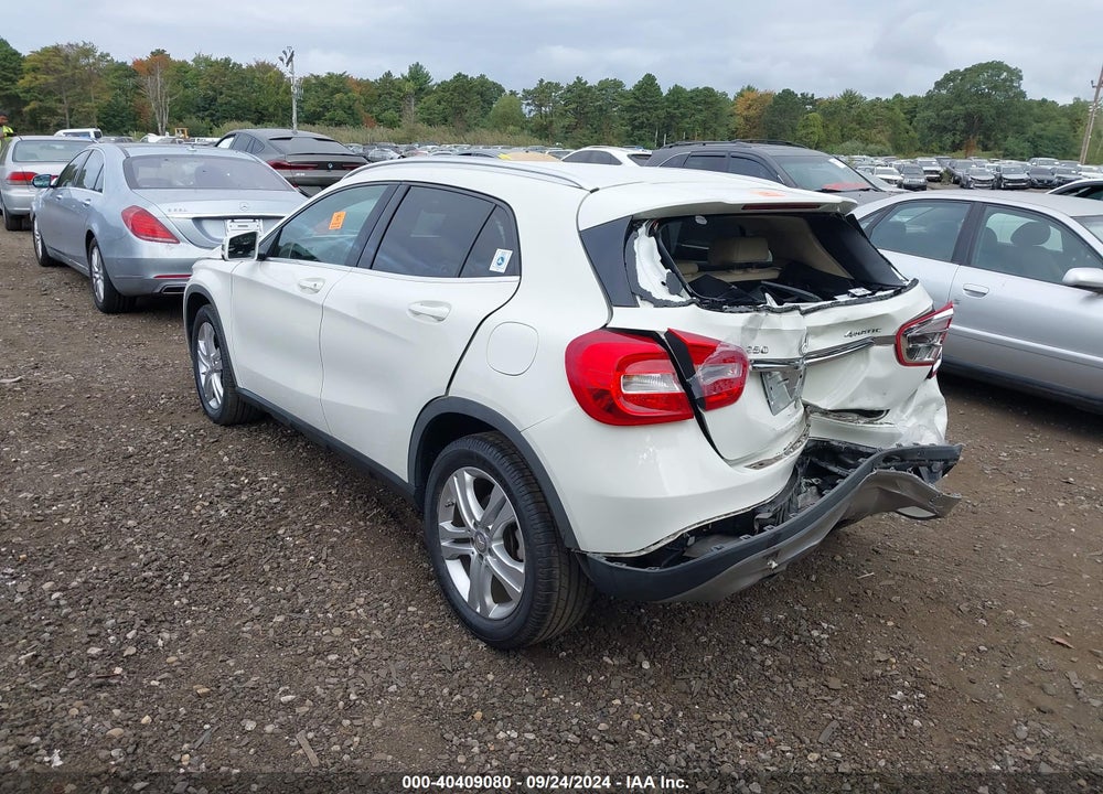 2016 MERCEDES-BENZ GLA 250 4MATIC VIN: WDCTG4GB8GJ215633