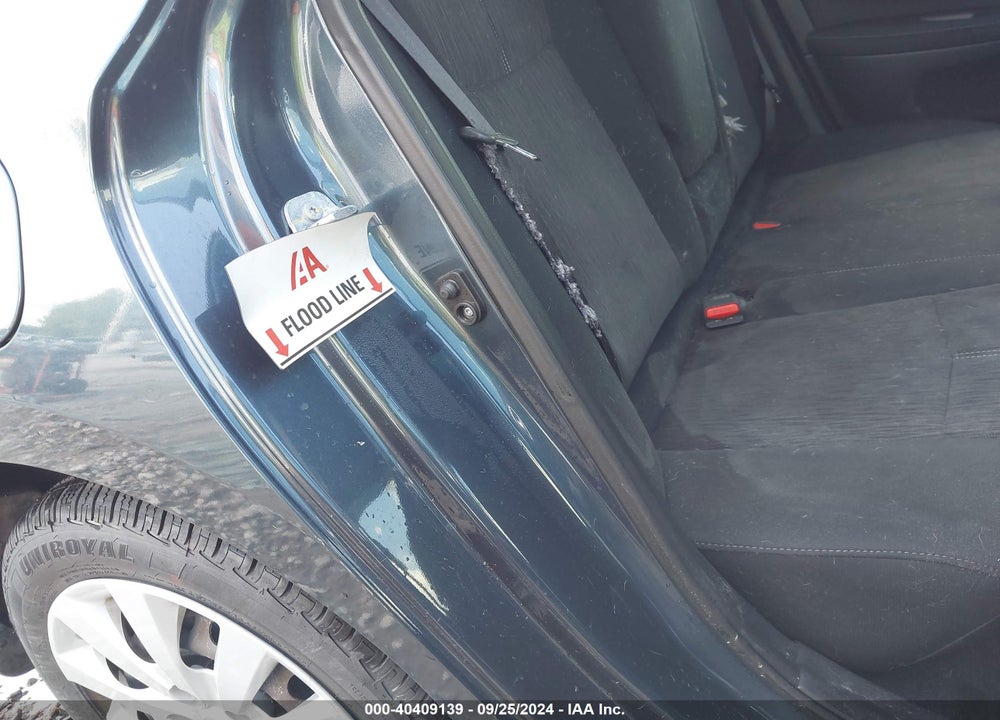 2015 NISSAN SENTRA SV VIN: 3N1AB7AP5FY276243