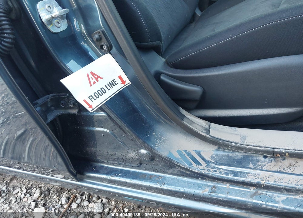 2015 NISSAN SENTRA SV VIN: 3N1AB7AP5FY276243