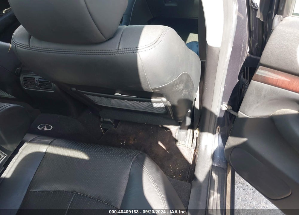 2010 INFINITI G37X VIN: JN1CV6AR0AM250611