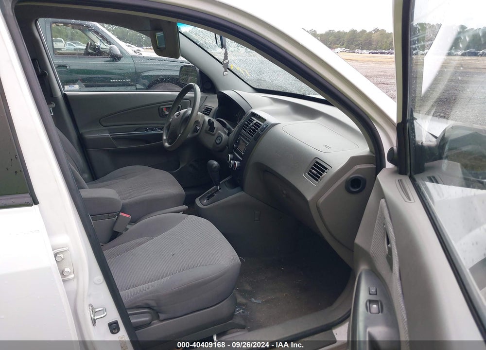 2008 HYUNDAI TUCSON VIN: KM8JM12B28U874511