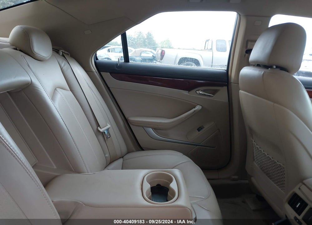 2011 CADILLAC CTS LUXURY VIN: 1G6DE5EY8B0157067