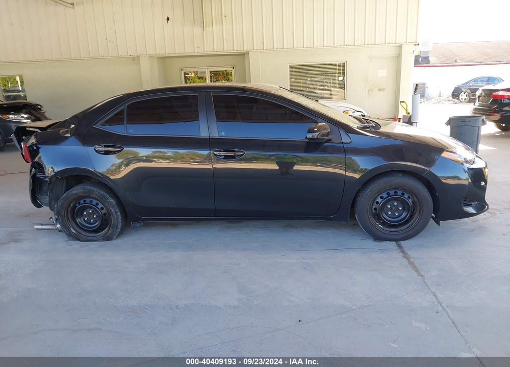 2017 TOYOTA COROLLA LE VIN: 2T1BURHE1HC793523