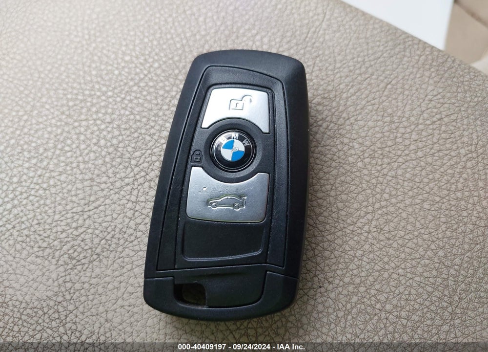 2012 BMW 328I VIN: WBA3A5C50CF344327