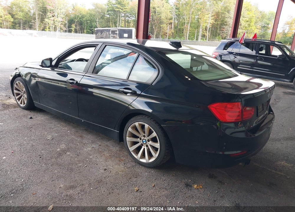 2012 BMW 328I VIN: WBA3A5C50CF344327