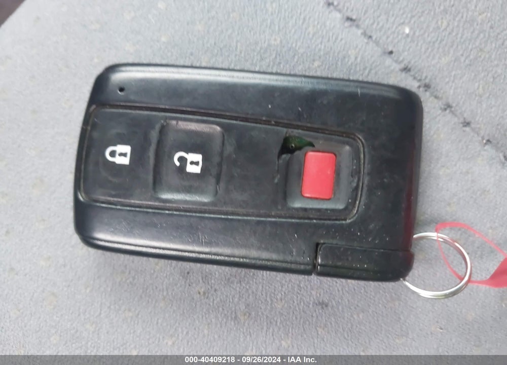 2005 TOYOTA PRIUS VIN: JTDKB20U757021430