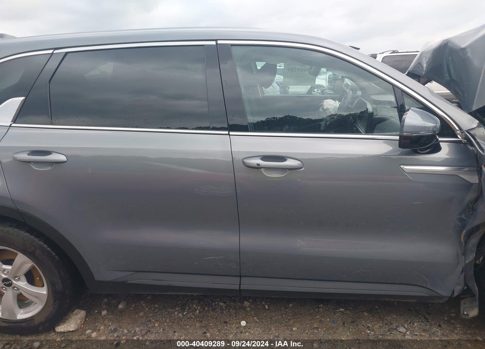2024 KIA SORENTO LX VIN: 5XYRG4JC7RG293860
