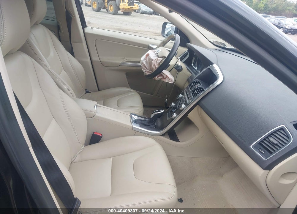 2015 VOLVO XC60 T5/T5 PREMIER VIN: YV4612RK7F2679959