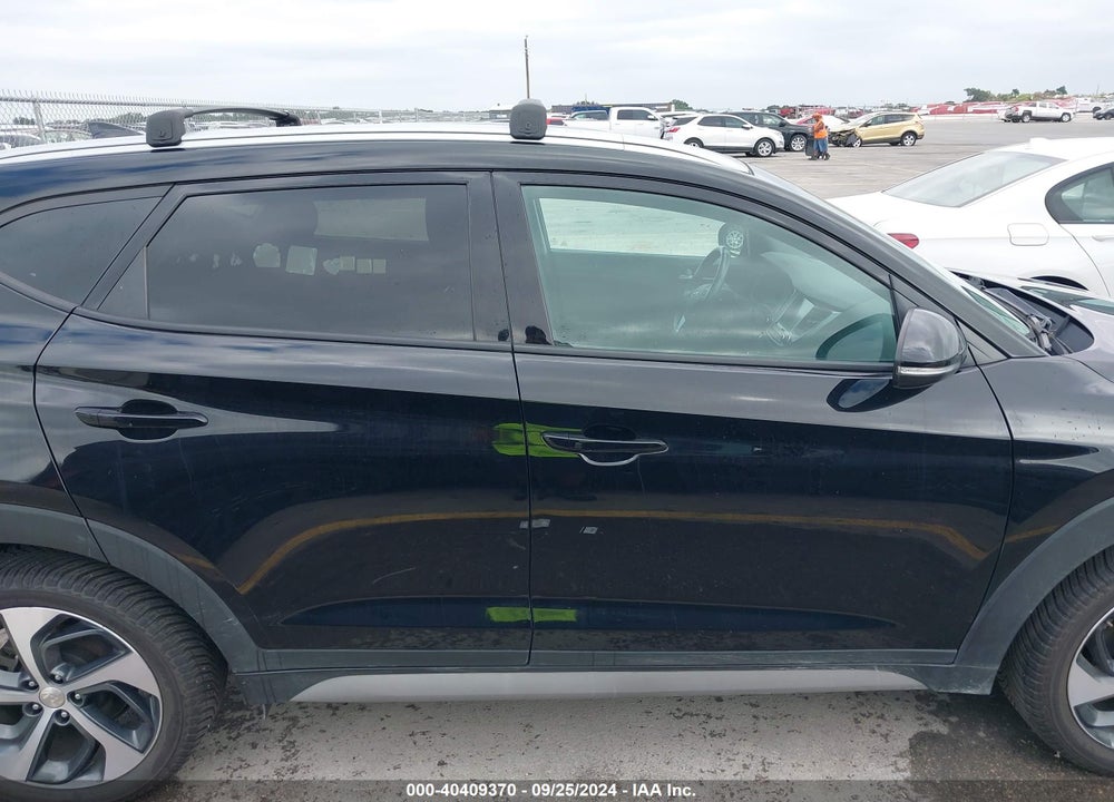2018 HYUNDAI TUCSON SPORT VIN: KM8J3CALXJU741946