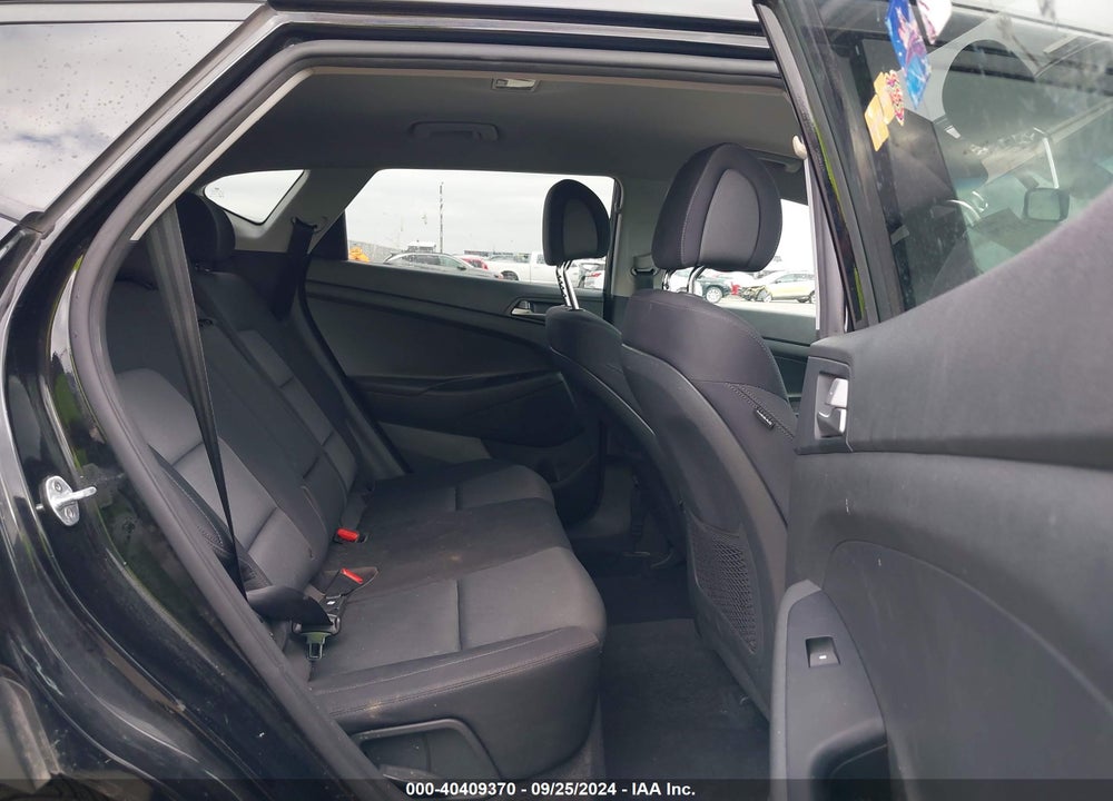 2018 HYUNDAI TUCSON SPORT VIN: KM8J3CALXJU741946