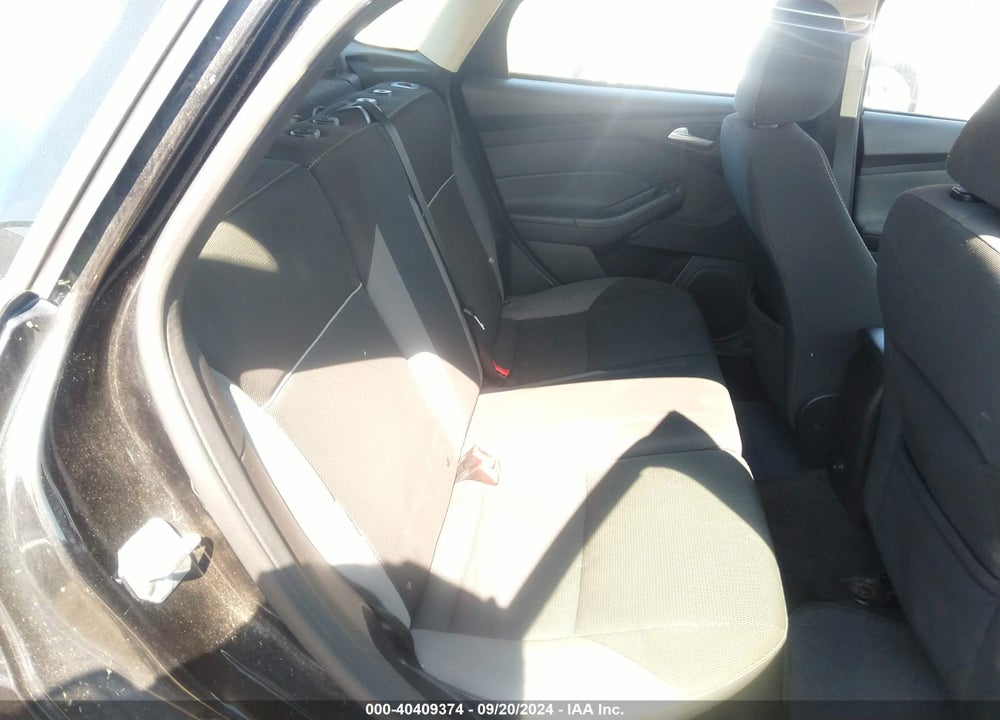 2013 FORD FOCUS SE VIN: 1FADP3K21DL321150