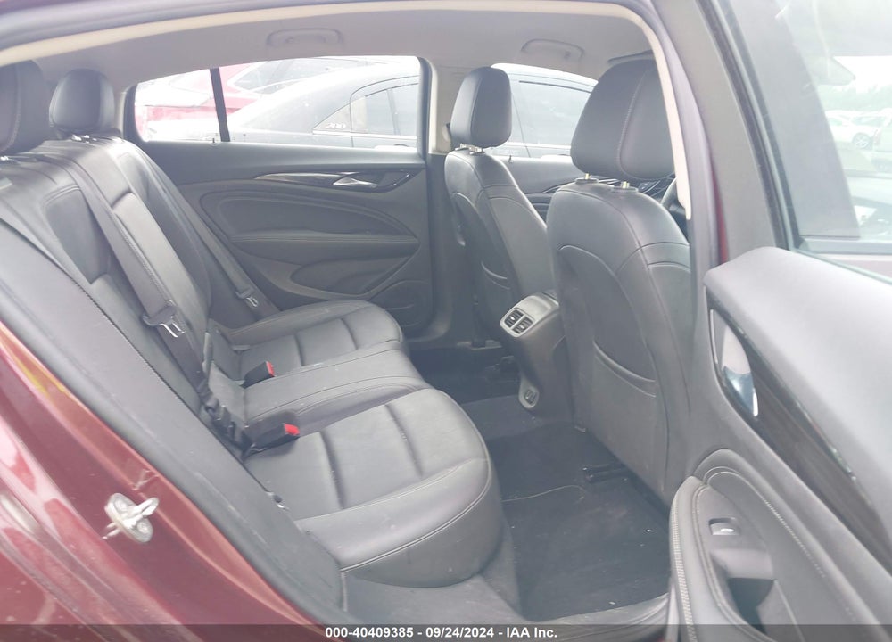2018 BUICK REGAL SPORTBACK ESSENCE VIN: W04GP6SX0J1112116