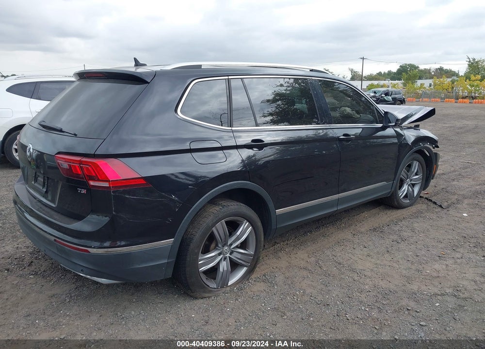 2018 VOLKSWAGEN TIGUAN 2.0T SEL PREMIUM VIN: 3VV5B7AX6JM063964