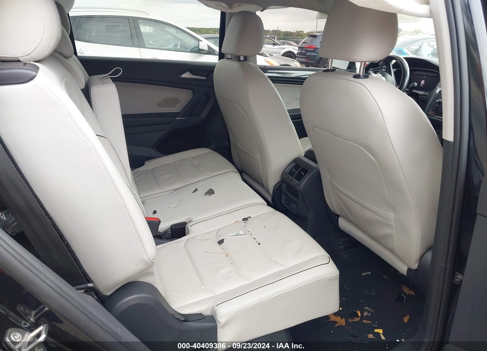 2018 VOLKSWAGEN TIGUAN 2.0T SEL PREMIUM VIN: 3VV5B7AX6JM063964