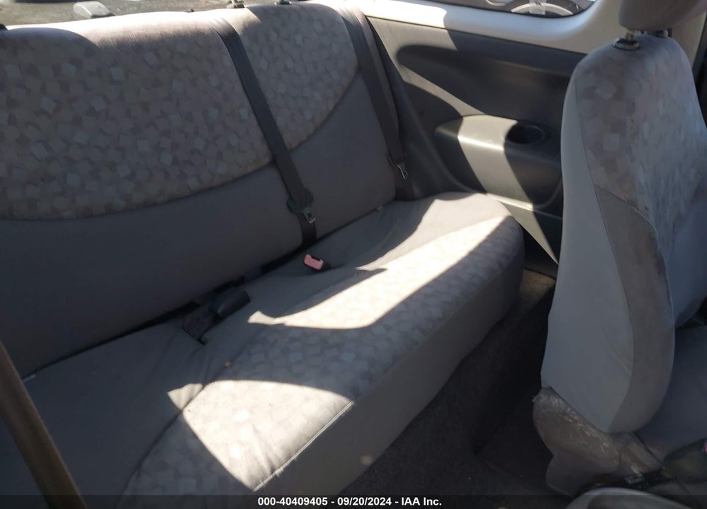 2001 TOYOTA ECHO VIN: JTDAT123010133724