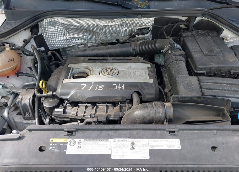 2017 VOLKSWAGEN TIGUAN 2.0T/2.0T S VIN: WVGAV7AX5HK010772