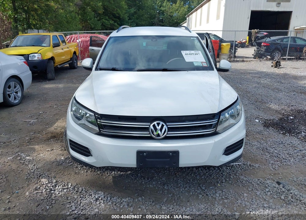 2017 VOLKSWAGEN TIGUAN 2.0T/2.0T S VIN: WVGAV7AX5HK010772