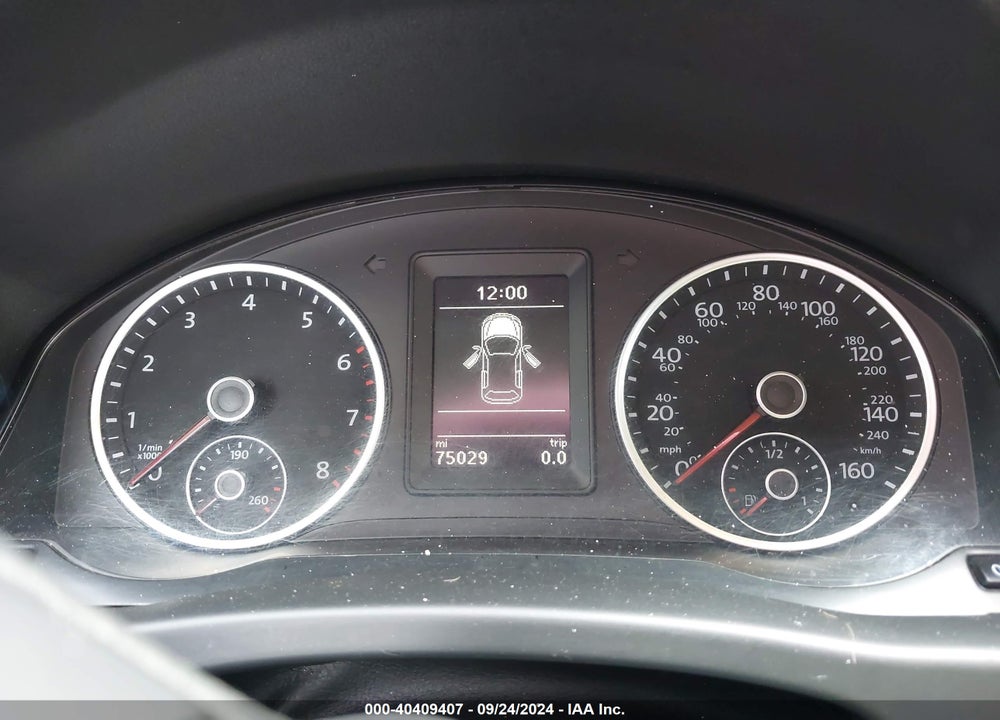2017 VOLKSWAGEN TIGUAN 2.0T/2.0T S VIN: WVGAV7AX5HK010772