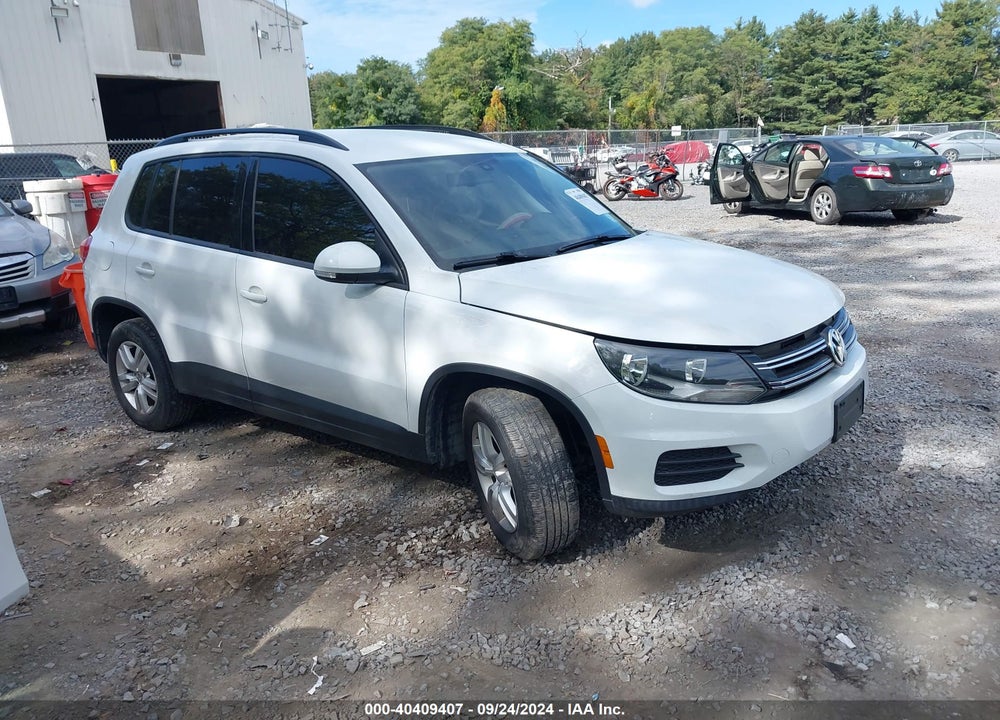2017 VOLKSWAGEN TIGUAN 2.0T/2.0T S VIN: WVGAV7AX5HK010772