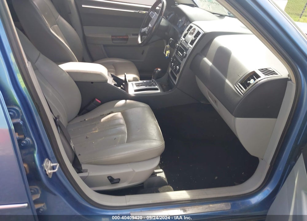2007 CHRYSLER 300C VIN: 2C3KA63H37H869003